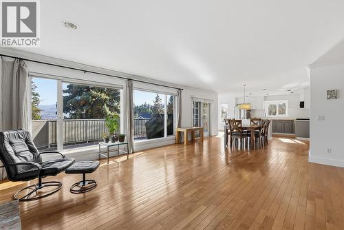 Living & Dining Room - 745 Cassiar Crescent, Kelowna, BC - Indoor Photo Showing Living Room