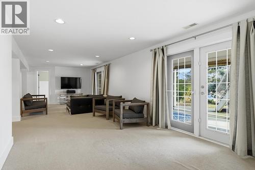 Rec Room - 745 Cassiar Crescent, Kelowna, BC - Indoor