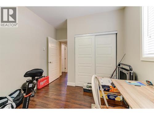 620 - 622 Birch Avenue, Kelowna, BC - Indoor