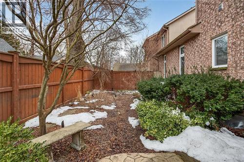 2016 Thelma Avenue, Sarnia, ON - Outdoor