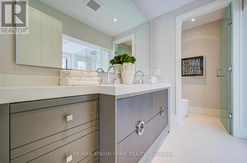 6 Hillholm Road, Toronto, ON - Indoor Photo Showing Bathroom