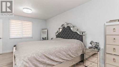 35 Hummingbird Crescent, London South (South N), ON - Indoor Photo Showing Bedroom