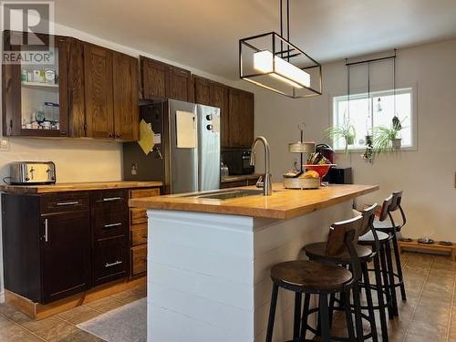 32 Main Street, St. Charles, ON - Indoor