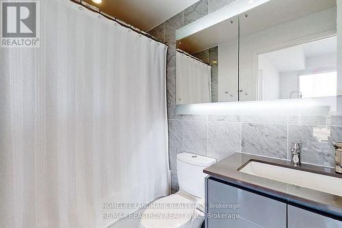2011 - 117 Mcmahon Drive, Toronto, ON - Indoor Photo Showing Bathroom