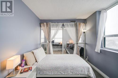 607 - 1665 Pickering Parkway, Pickering, ON - Indoor Photo Showing Bedroom