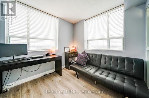 607 - 1665 Pickering Parkway, Pickering, ON - Indoor Photo Showing Office