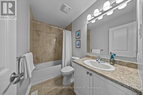 259 Hepatica Way, Ottawa, ON - Indoor Photo Showing Bathroom