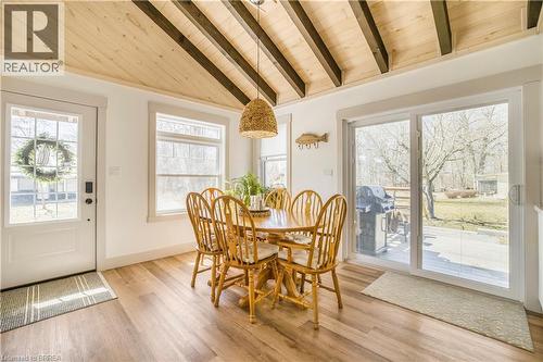 7 Pellum Street, Turkey Point, ON - Indoor Photo Showing Dining Room