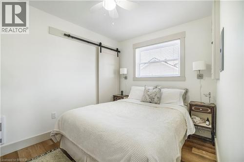 7 Pellum Street, Turkey Point, ON - Indoor Photo Showing Bedroom