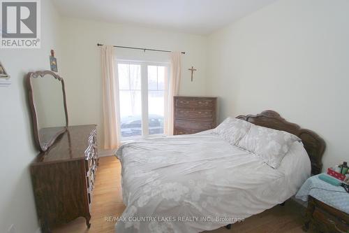 C21973 Brock Road, Brock, ON - Indoor Photo Showing Bedroom