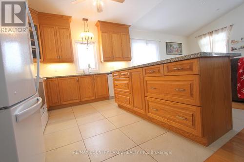 C21973 Brock Road, Brock, ON - Indoor Photo Showing Kitchen