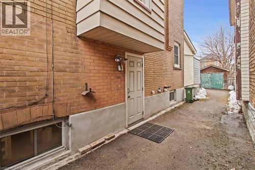 28 Glendale Avenue S, Hamilton, ON - Outdoor With Exterior