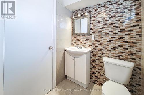 Bathroom - #Lower - 1333 Epton Crescent, Mississauga, ON - Indoor Photo Showing Bathroom