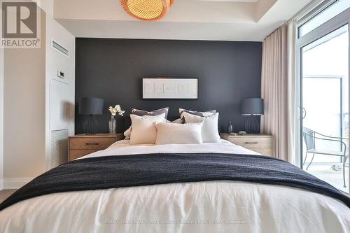 1709 - 55 Speers Road, Oakville, ON - Indoor Photo Showing Bedroom