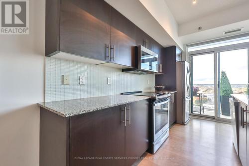 1709 - 55 Speers Road, Oakville, ON - Indoor Photo Showing Kitchen With Upgraded Kitchen