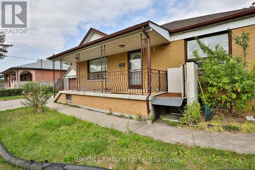 38 Claver Avenue, Toronto, ON - Outdoor With Deck Patio Veranda