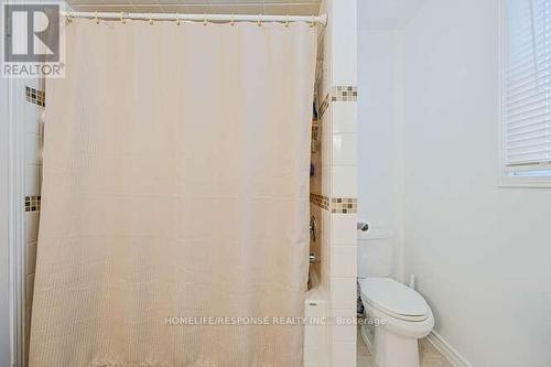 6103 Prairie Circle, Mississauga, ON - Indoor Photo Showing Bathroom