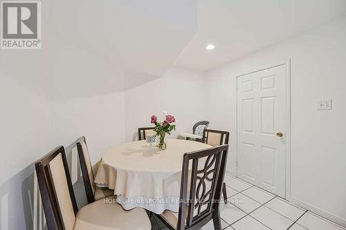 6103 Prairie Circle, Mississauga, ON - Indoor Photo Showing Dining Room