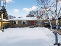 1655 SPRINGWELL AVENUE  Mississauga, ON L5J 3J1