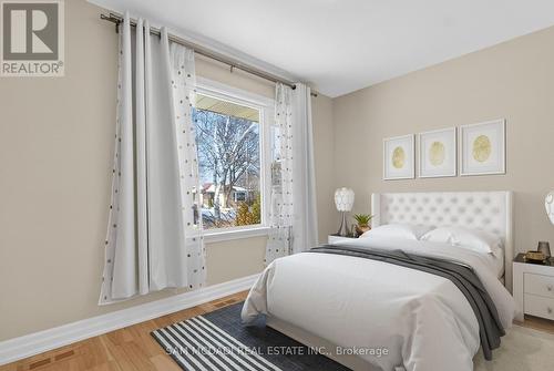 1655 Springwell Avenue, Mississauga, ON - Indoor Photo Showing Bedroom