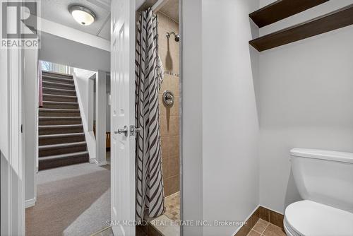 1655 Springwell Avenue, Mississauga, ON - Indoor Photo Showing Bathroom