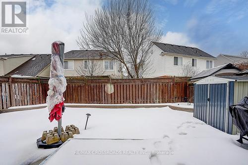 597 Caverhill Crescent, Milton, ON - Outdoor