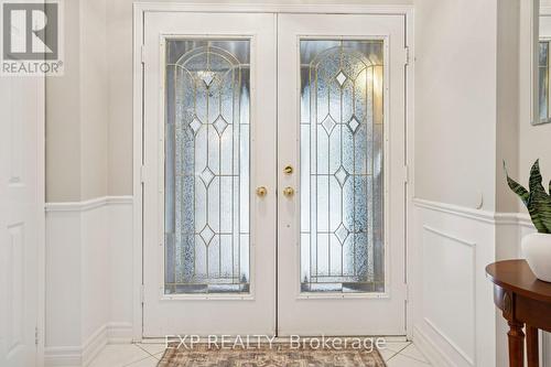 209 Nottingham Drive, Oakville, ON - Indoor Photo Showing Other Room