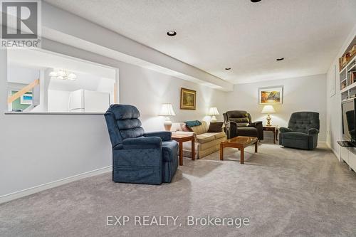 209 Nottingham Drive, Oakville, ON - Indoor