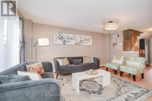30 Todmorden Drive, Brampton, ON - Indoor Photo Showing Living Room