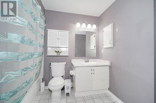 30 Todmorden Drive, Brampton, ON - Indoor Photo Showing Bathroom