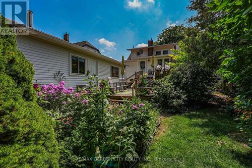 110 Livingston Avenue, Grimsby, ON - Outdoor