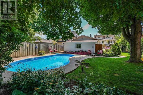 110 Livingston Avenue, Grimsby, ON - Outdoor With In Ground Pool With Backyard