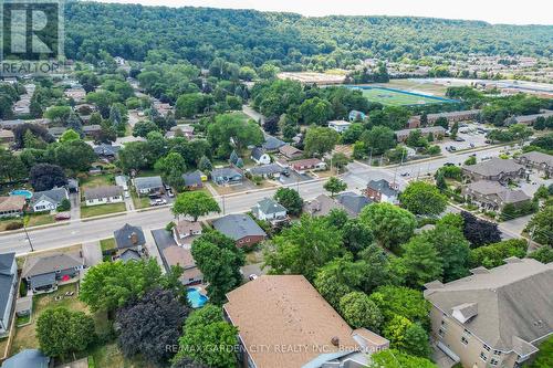 110 Livingston Avenue, Grimsby, ON - Outdoor With View