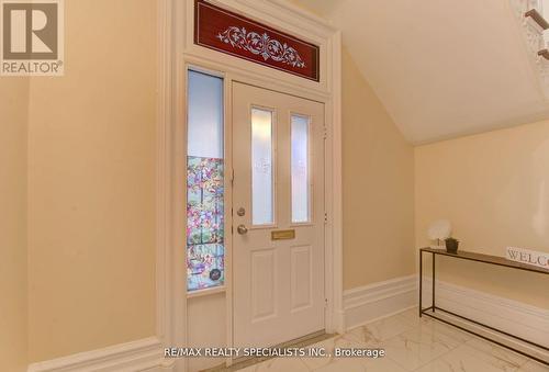 22 Cathay Street, Cambridge, ON - Indoor Photo Showing Other Room