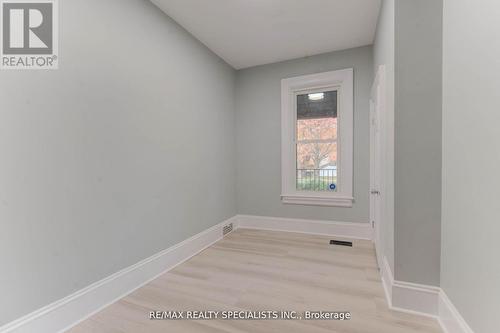 22 Cathay Street, Cambridge, ON - Indoor Photo Showing Other Room