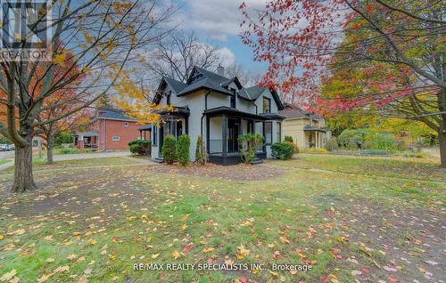 22 Cathay Street, Cambridge, ON - Outdoor With Facade