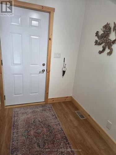 48 Head Street, Northern Bruce Peninsula, ON - Indoor Photo Showing Other Room