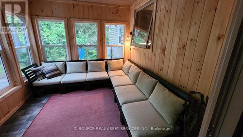 48 Head Street, Northern Bruce Peninsula, ON - Indoor