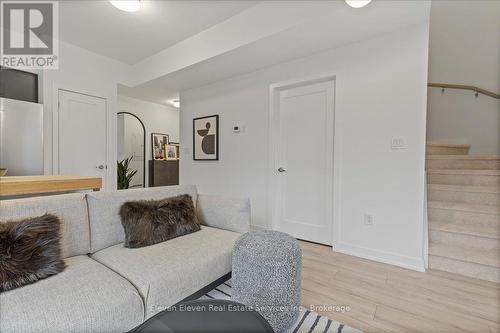 18 - 42 Lowes Road, Guelph, ON - Indoor