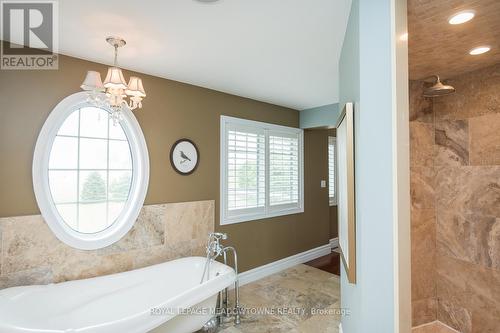 Oversized Stand Up Shower - 5169 Wellington 125 Road, Erin, ON - Indoor Photo Showing Bathroom