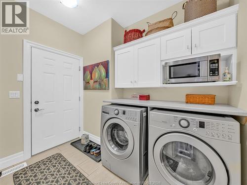 171 Woodycrest Avenue, Kingsville, ON - Indoor Photo Showing Laundry Room