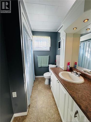 29805 Route 134, Dalhousie Junction, NB - Indoor Photo Showing Bathroom