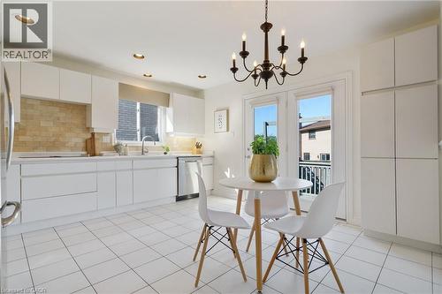 43 Glenayr Street, Hamilton, ON - Indoor Photo Showing Dining Room