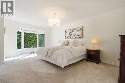 43 Glenayr Street, Hamilton, ON - Indoor Photo Showing Bedroom