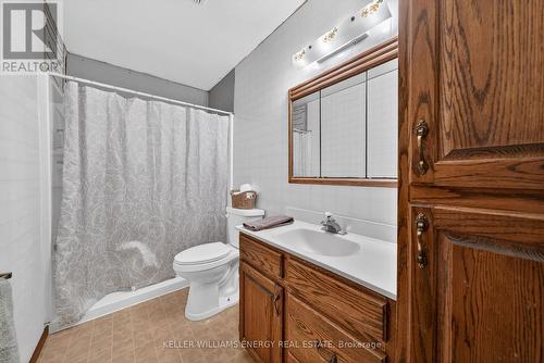 1614 County Road 1, Prince Edward County (Hallowell Ward), ON - Indoor Photo Showing Bathroom