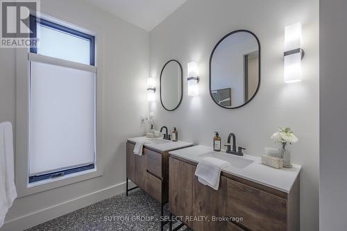 34 Princeton Terrace, London South (South K), ON - Indoor