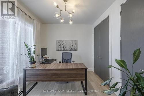 34 Princeton Terrace, London South (South K), ON - Indoor Photo Showing Office