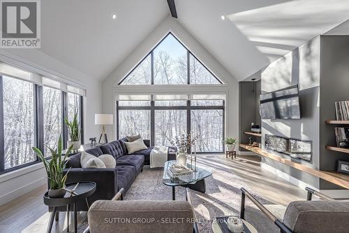 34 Princeton Terrace, London South (South K), ON - Indoor Photo Showing Living Room