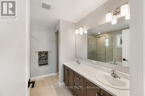 Ensuite - 26 Stanzel Drive, Carleton Place, ON - Indoor Photo Showing Bathroom