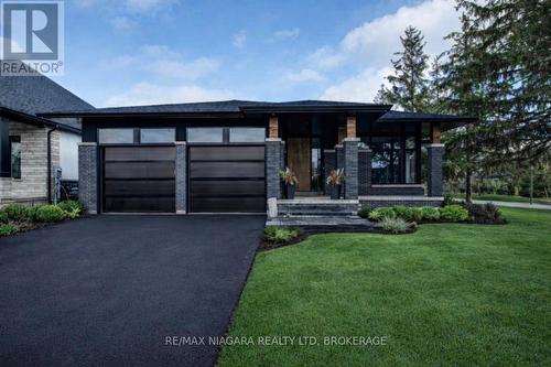 2795 Canadiana Court, Fort Erie (Black Creek), ON - Outdoor With Facade